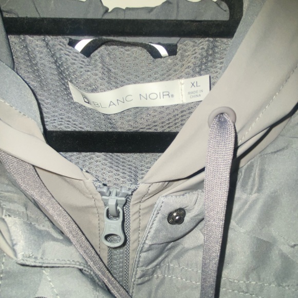 BLANC NOIR | Women’s XL | Gray Camo | Jacket | Athletic | Casual - Picture 7 of 15